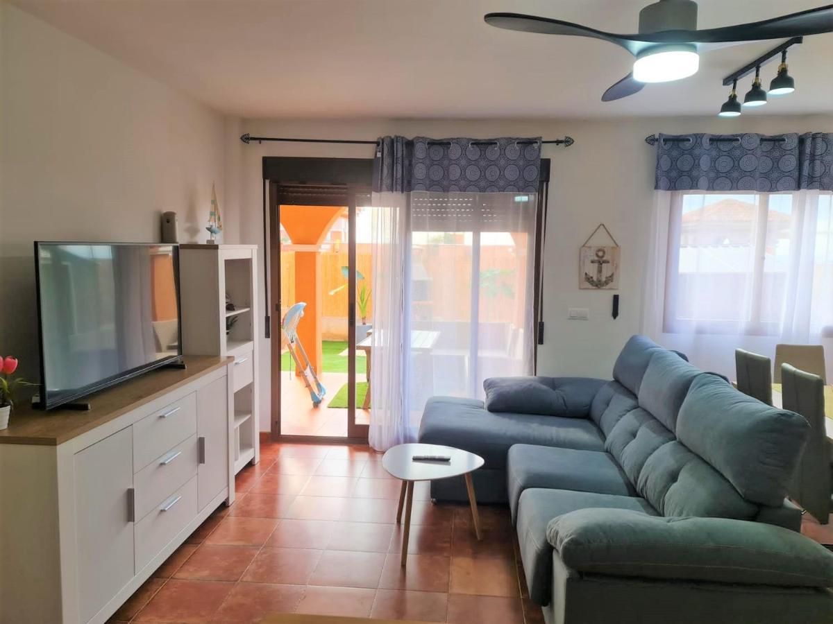 Espacioso Apartamento Con Preciosos Jardines Y Bbq Isla Plana Exterior foto